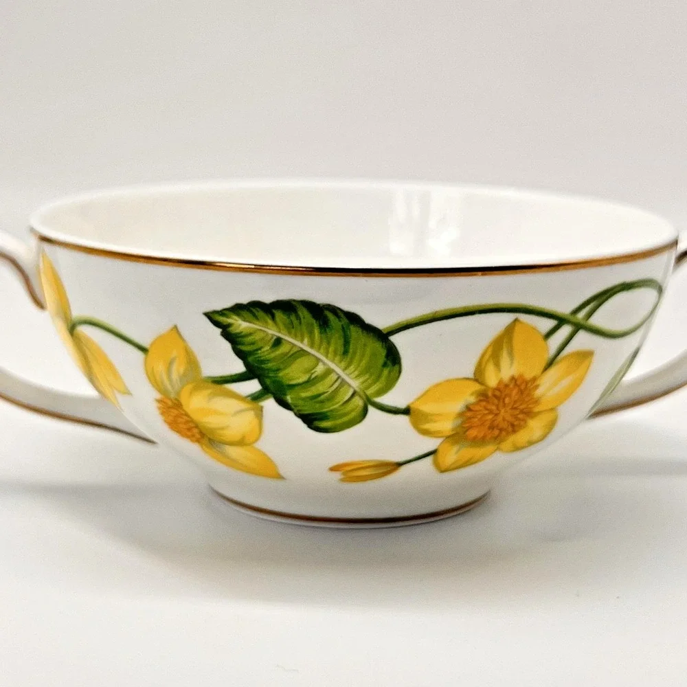 Wedgwood Bone China Kingcup Two Flat Cream Soup Bowls W.4050 Made In England - Picture 4 of 16